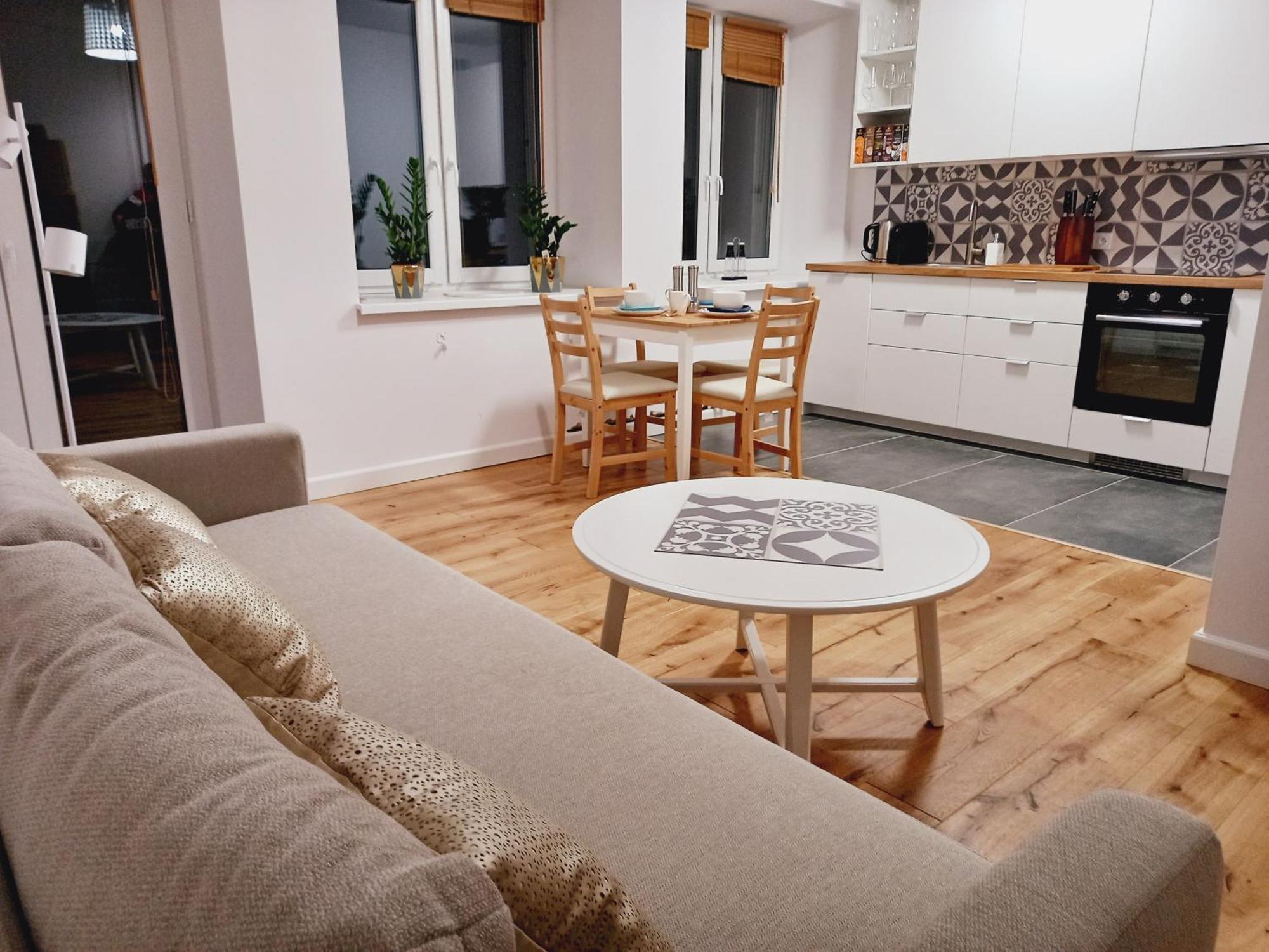 Apartamenty Osmolice W Stawach Deblin Ngoại thất bức ảnh