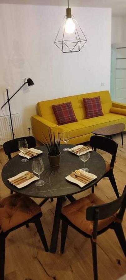 Apartamenty Osmolice W Stawach Deblin Ngoại thất bức ảnh