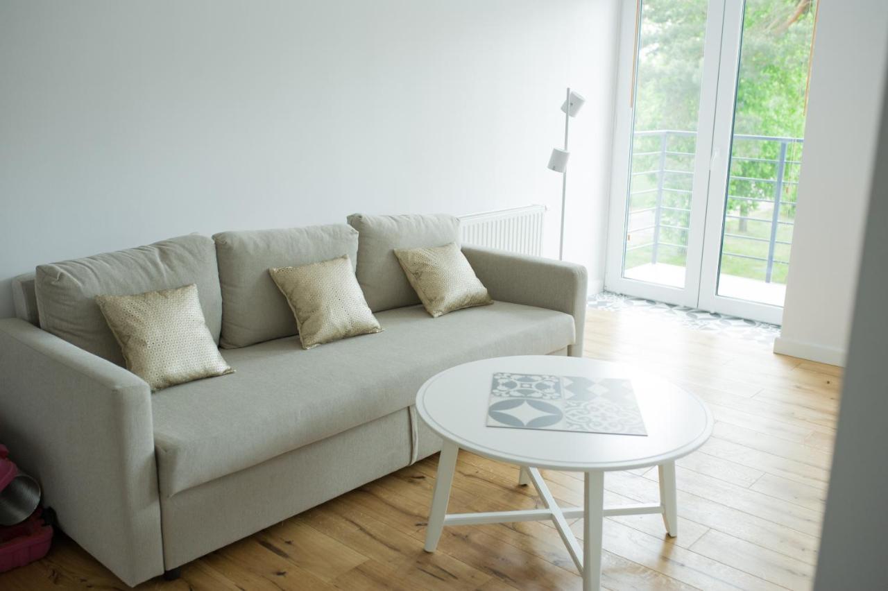 Apartamenty Osmolice W Stawach Deblin Ngoại thất bức ảnh