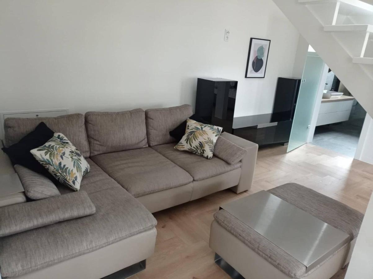 Apartamenty Osmolice W Stawach Deblin Ngoại thất bức ảnh