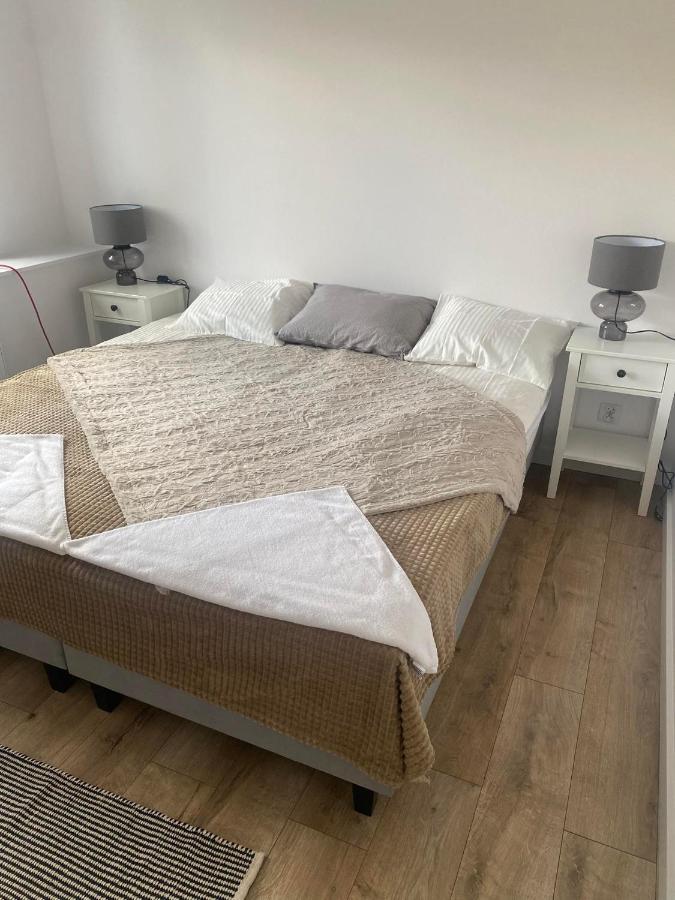Apartamenty Osmolice W Stawach Deblin Ngoại thất bức ảnh