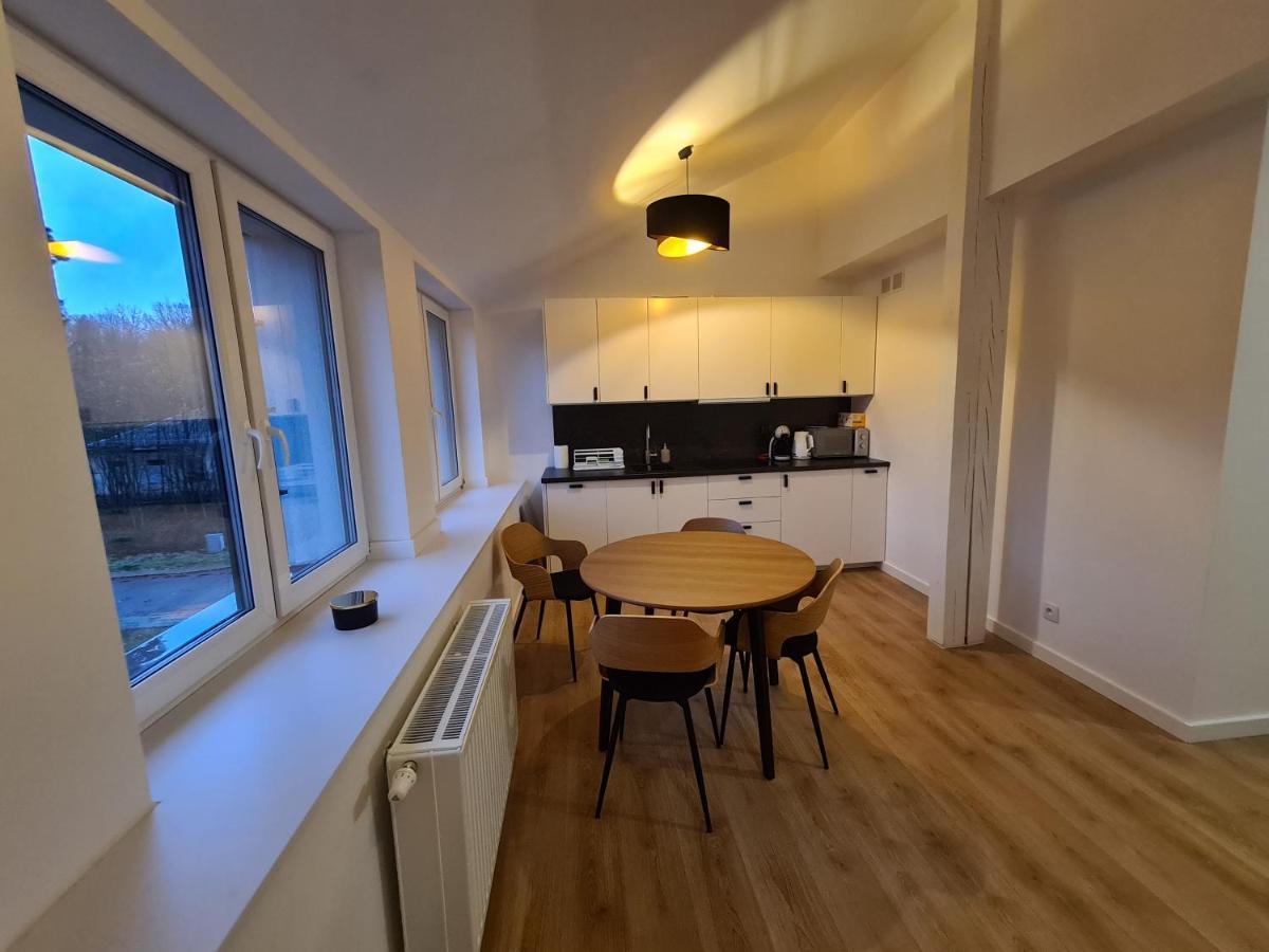 Apartamenty Osmolice W Stawach Deblin Ngoại thất bức ảnh